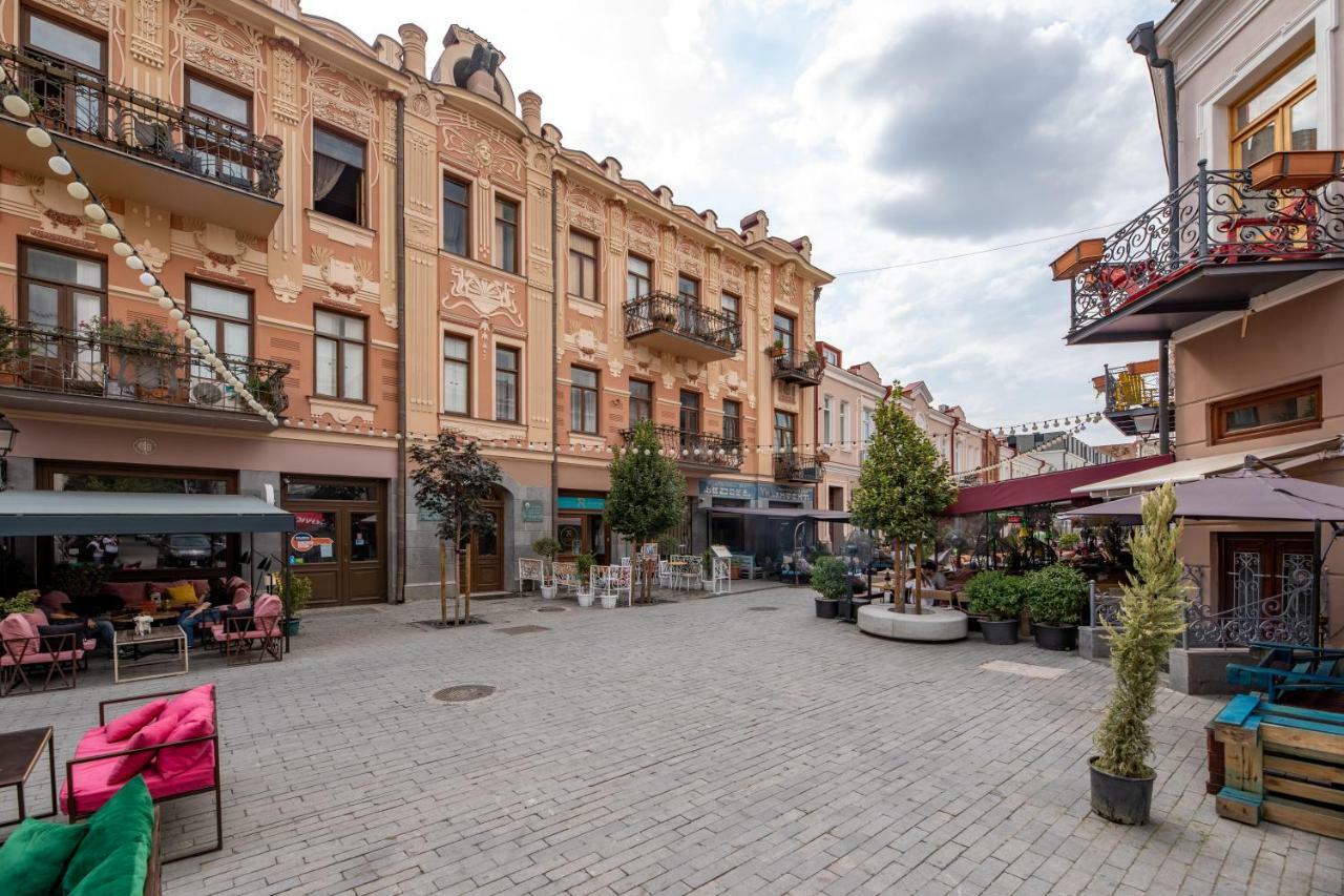 Apartment Ornament Tbilisi Exterior foto